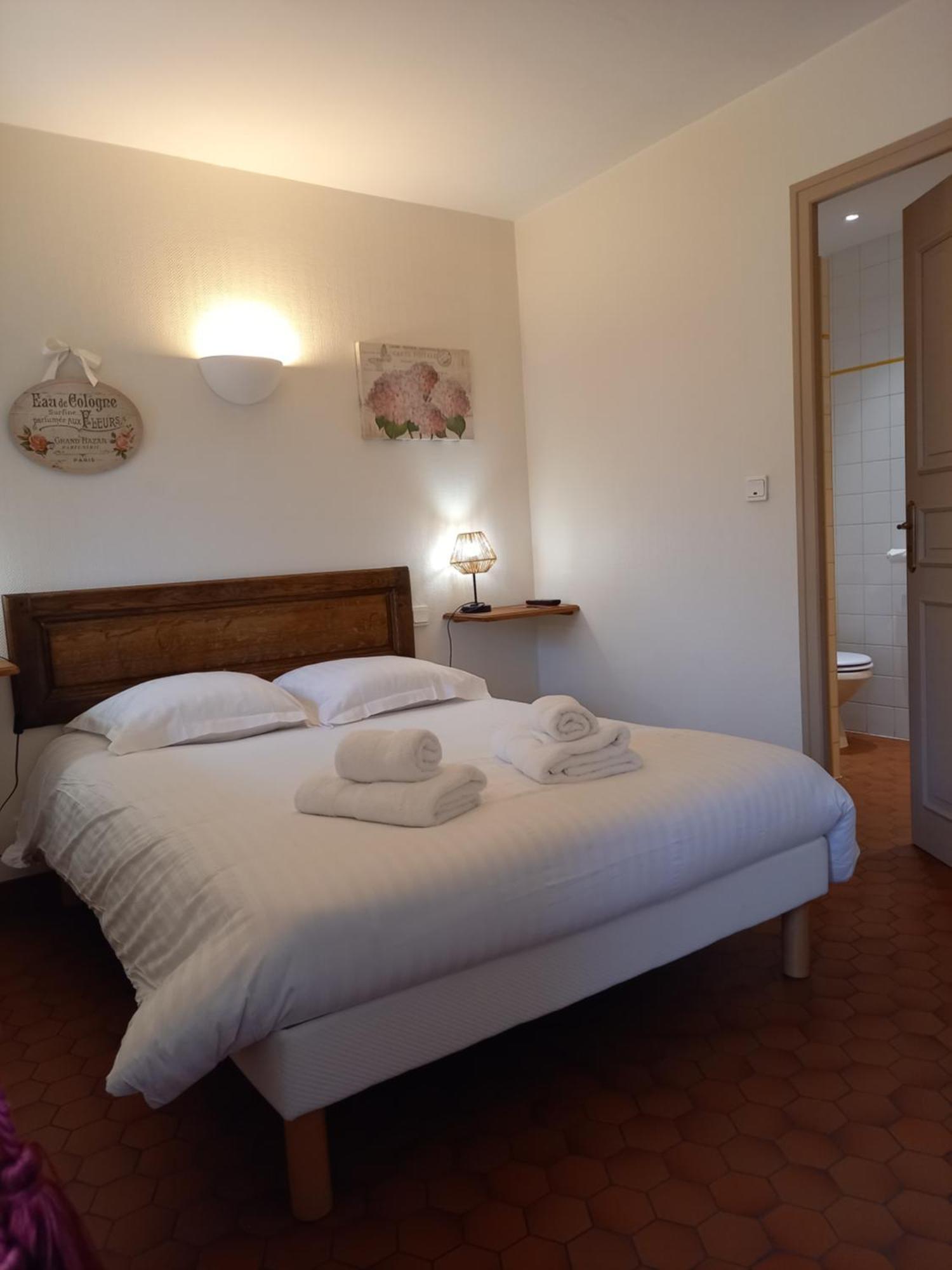 Hotel De La Halle Nolay  Kültér fotó
