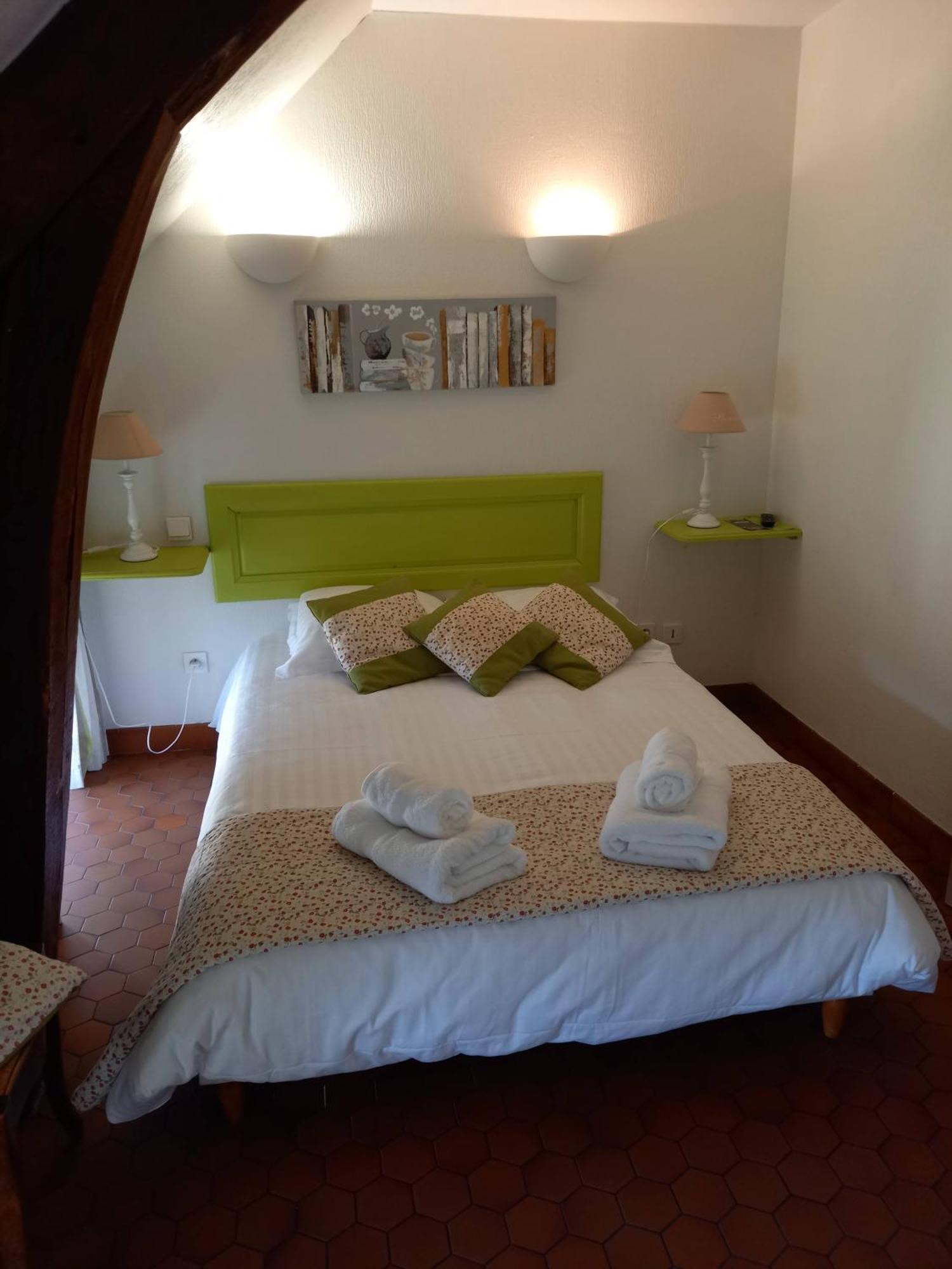 Hotel De La Halle Nolay  Kültér fotó